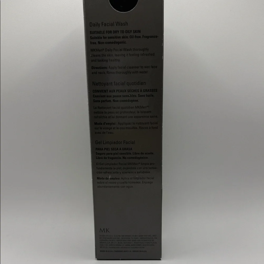 MK Men Daily Facial Wash